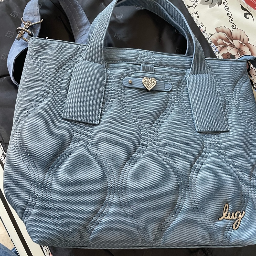 Alto Matte Luxe VL Convertible Tote Bag (with heart charm)